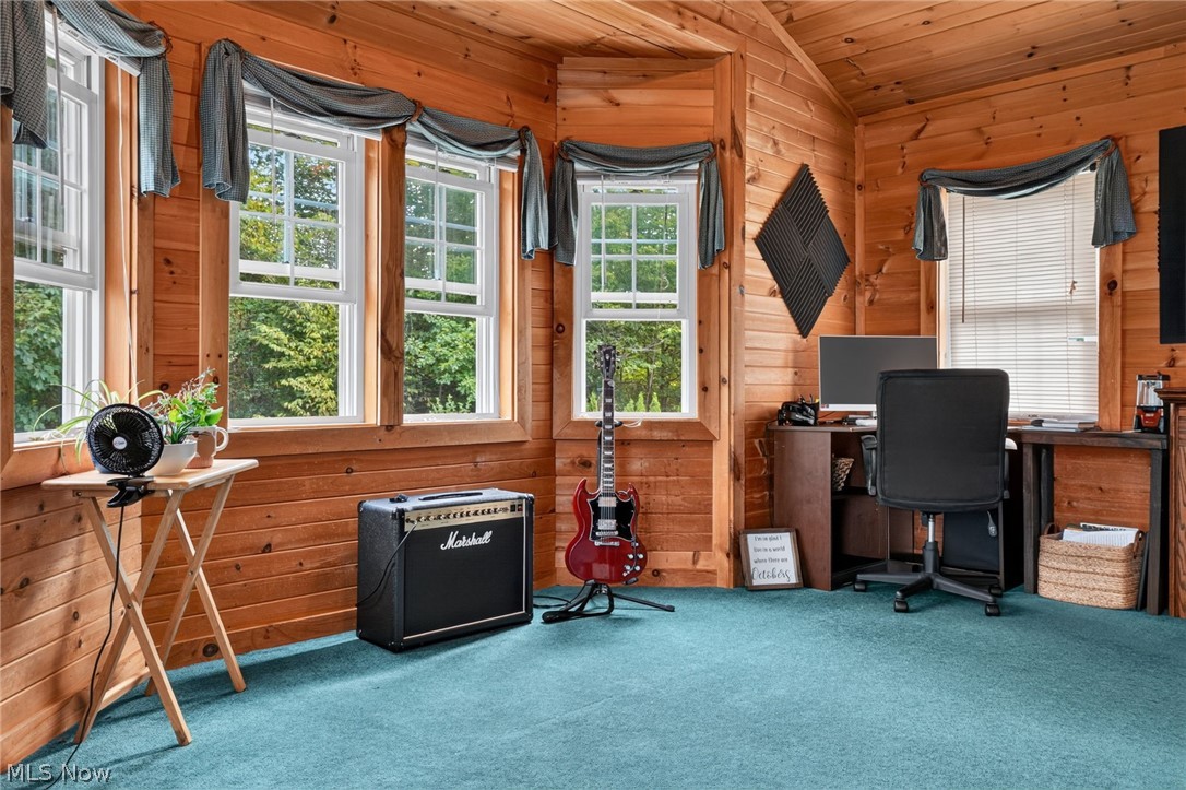 14841 Glen Valley Drive Middlefield OH 44062