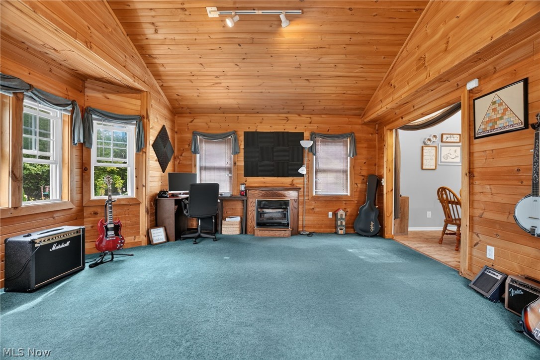 14841 Glen Valley Drive Middlefield OH 44062