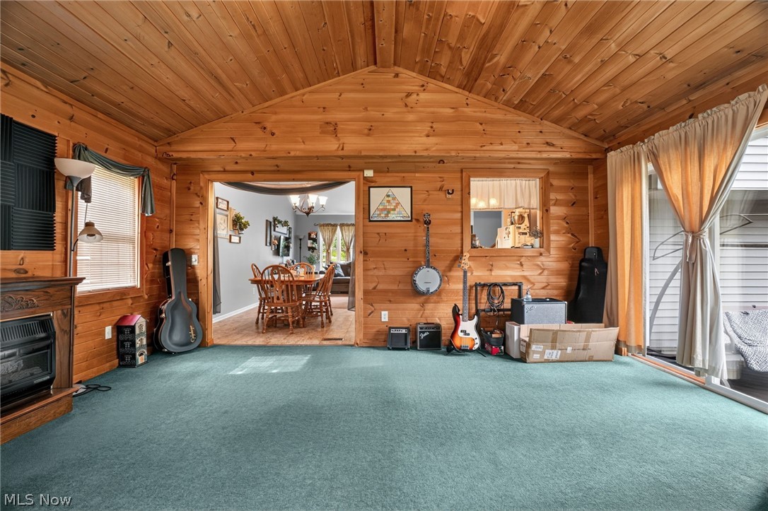 14841 Glen Valley Drive Middlefield OH 44062