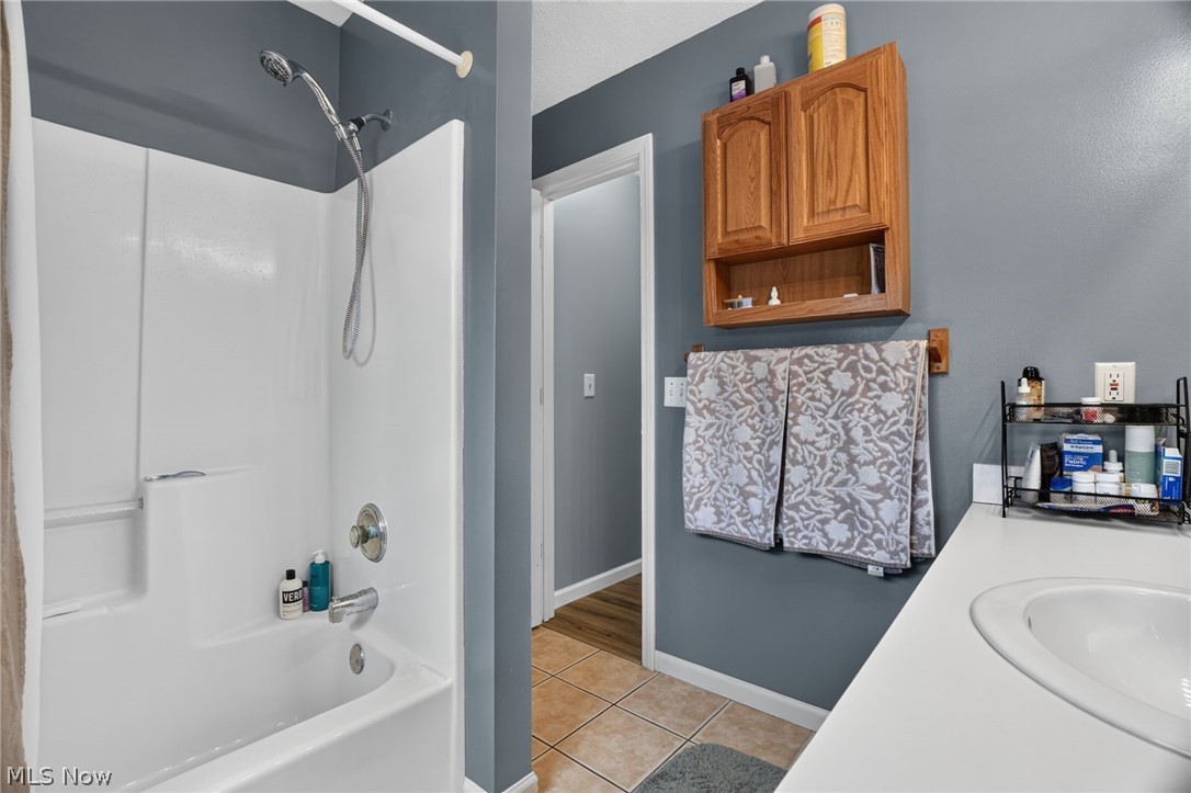 14841 Glen Valley Drive Middlefield OH 44062