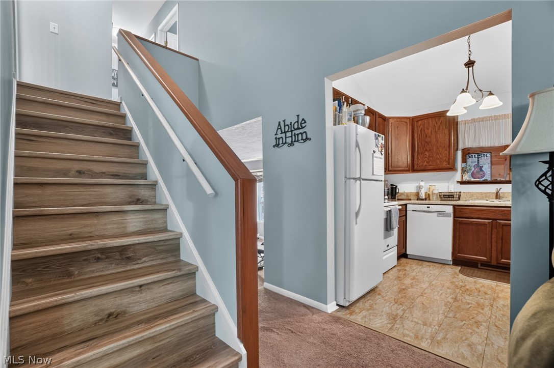 14841 Glen Valley Drive Middlefield OH 44062