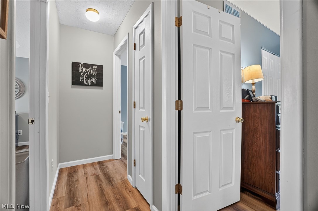 14841 Glen Valley Drive Middlefield OH 44062