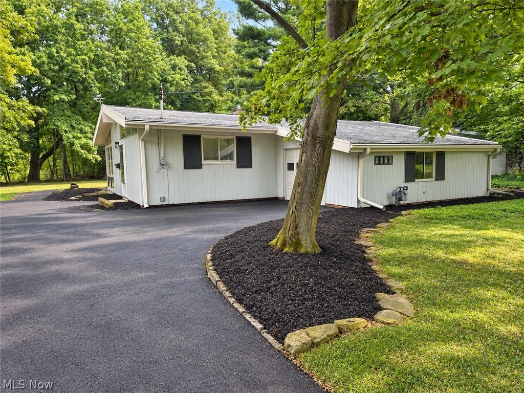 4949 Horizon Drive Richmond Heights OH 44143