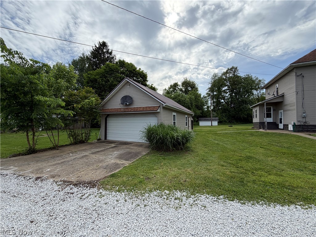 24611 Cr.24 Coshocton OH 43812