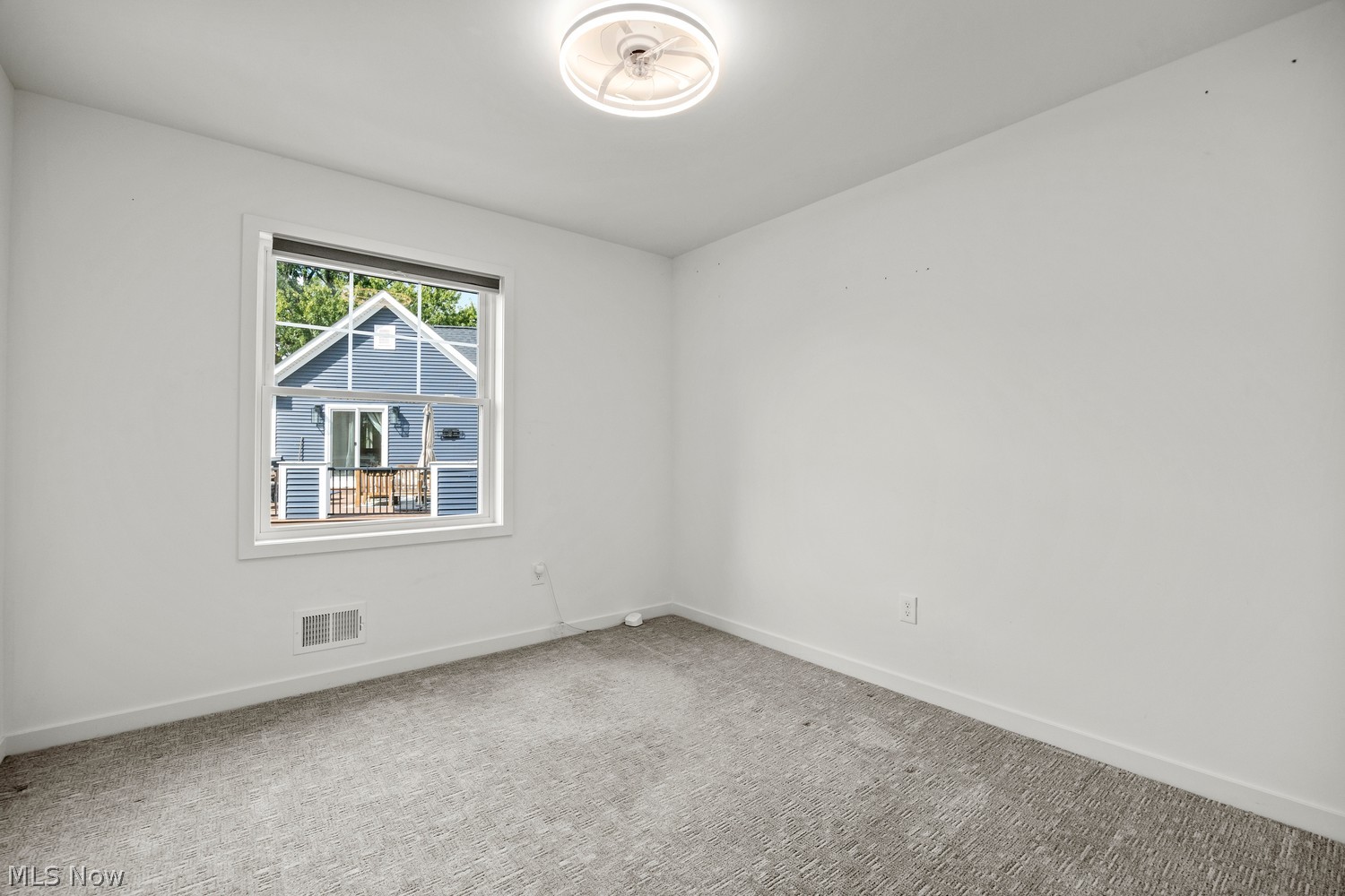 3527 Siam Avenue Cleveland OH 44113