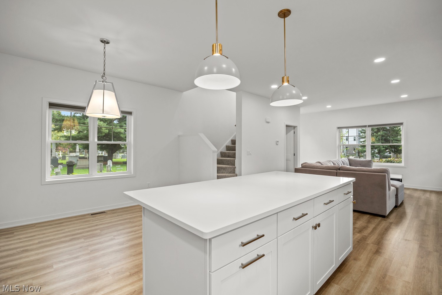 3527 Siam Avenue Cleveland OH 44113