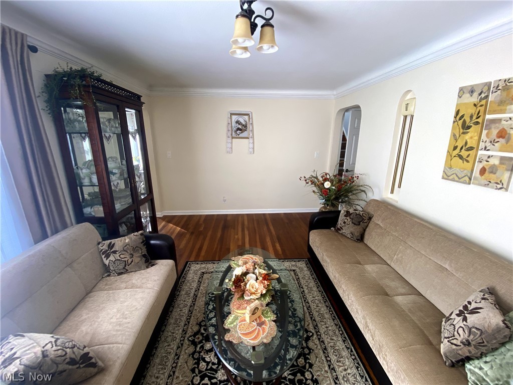 5714 Kenneth Avenue Parma OH 44129