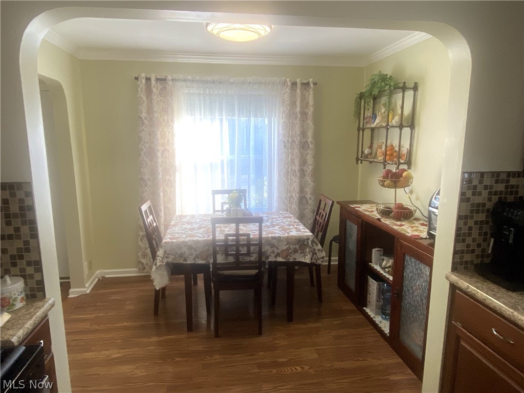 5714 Kenneth Avenue Parma OH 44129