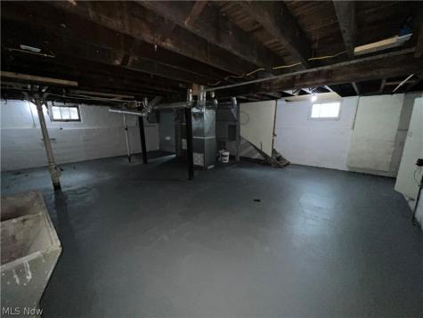 3684 E 105th Street Cleveland OH 44105