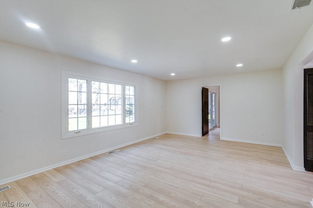 292 Parkview Drive Aurora OH 44202
