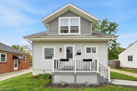 4044 W 223rd Street Fairview Park OH 44126