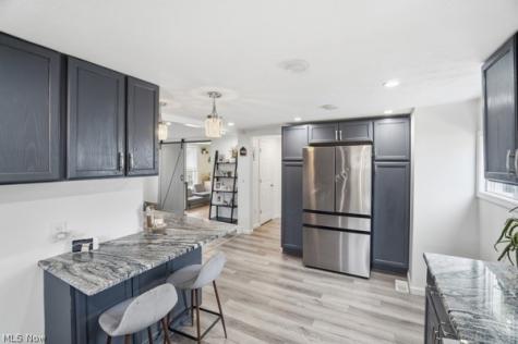 4044 W 223rd Street Fairview Park OH 44126