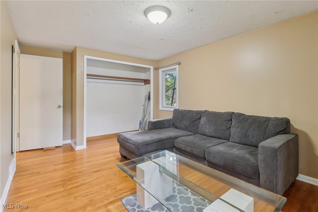 321 Royal Oak Boulevard Richmond Heights OH 44143