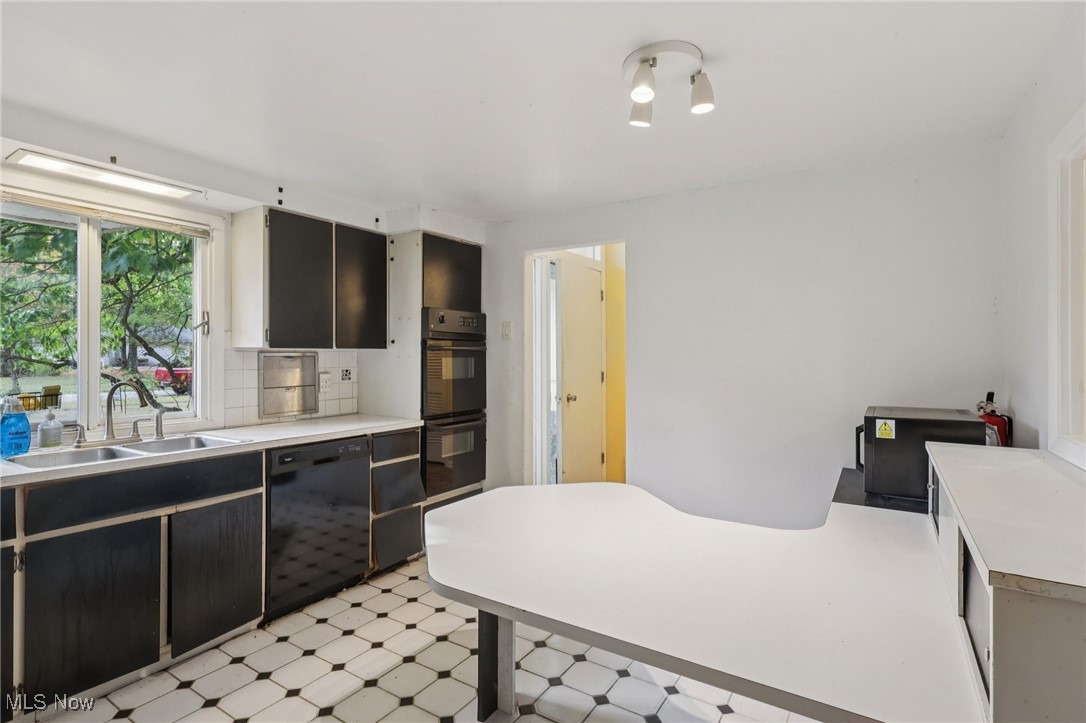 321 Royal Oak Boulevard Richmond Heights OH 44143