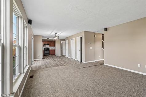 38210 Kingston Drive North Ridgeville OH 44039