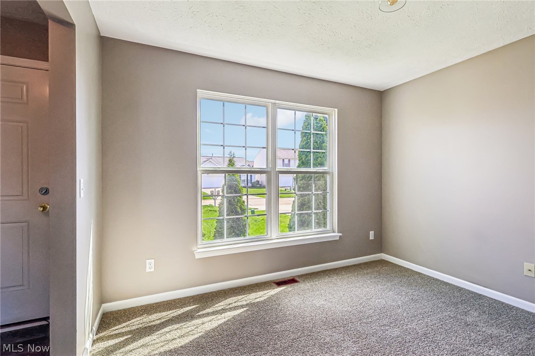 38210 Kingston Drive North Ridgeville OH 44039