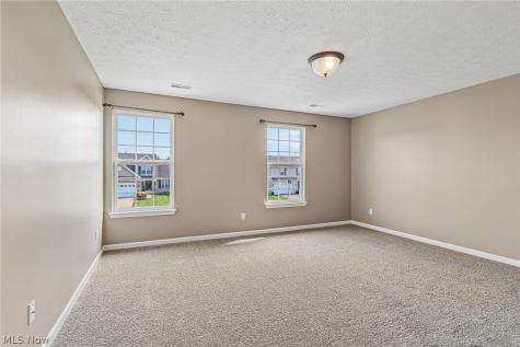 38210 Kingston Drive North Ridgeville OH 44039
