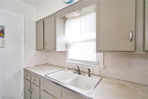 779 Georgia Avenue Akron OH 44306