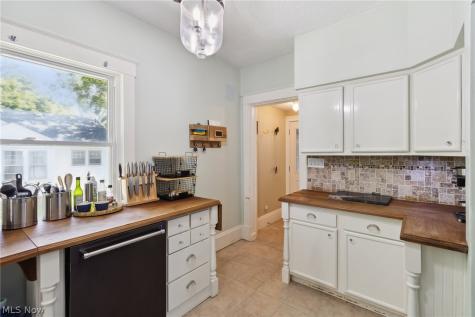 3327 Darrow Road Stow OH 44224