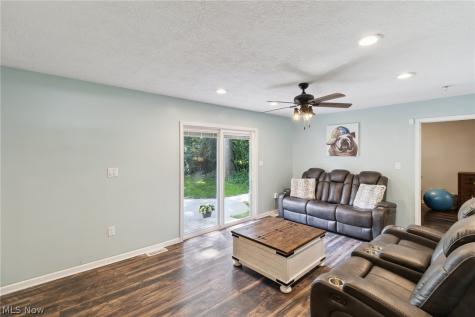 3327 Darrow Road Stow OH 44224