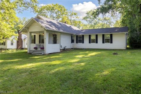 3327 Darrow Road Stow OH 44224