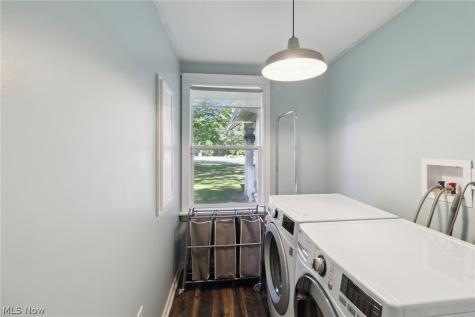 3327 Darrow Road Stow OH 44224