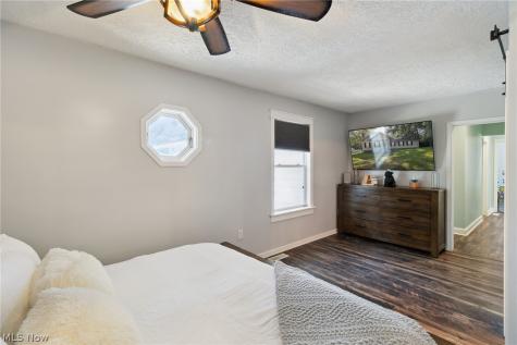 3327 Darrow Road Stow OH 44224