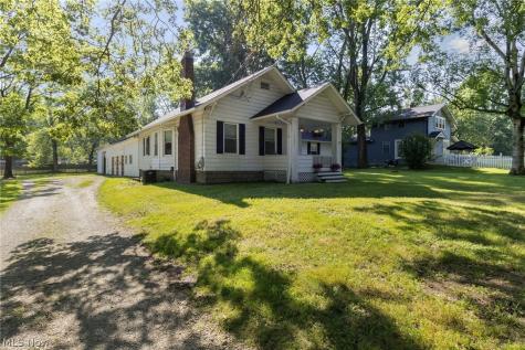 3327 Darrow Road Stow OH 44224