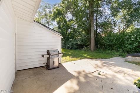 3327 Darrow Road Stow OH 44224