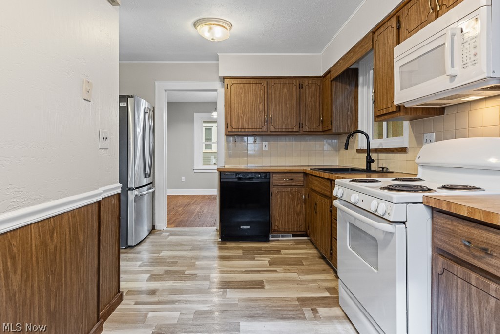 1393 Bryden Drive Akron OH 44313