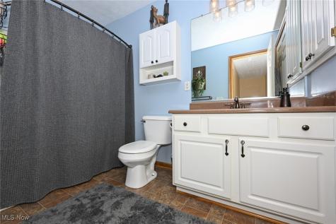 1139 Glencove Commons Drive Brunswick OH 44212