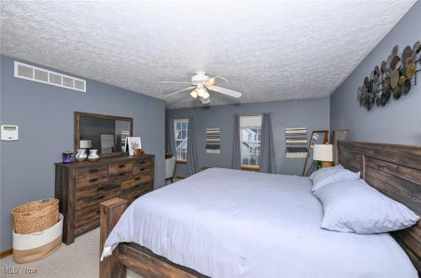 1139 Glencove Commons Drive Brunswick OH 44212