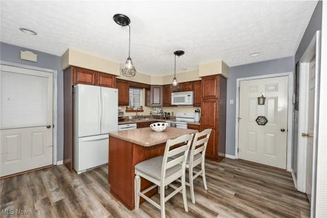 1139 Glencove Commons Drive Brunswick OH 44212