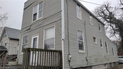 1857 Maple Avenue NE Canton OH 44705