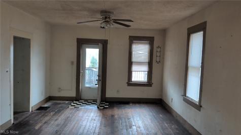 1857 Maple Avenue NE Canton OH 44705