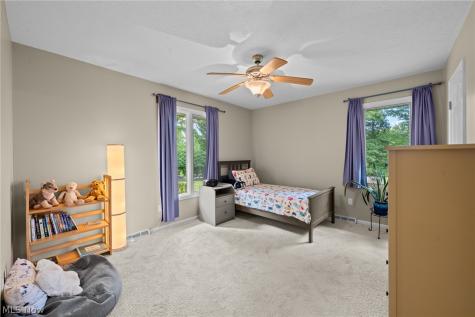 4830 Som Center Road Moreland Hills OH 44022