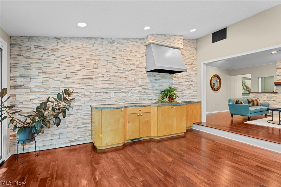 4830 Som Center Road Moreland Hills OH 44022