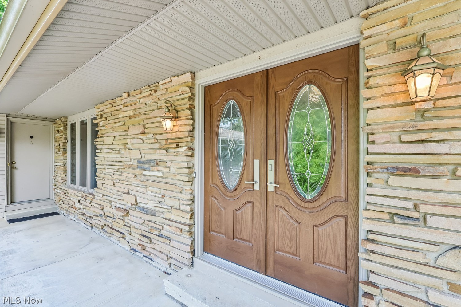 497 Beaverbrook Drive Akron OH 44333
