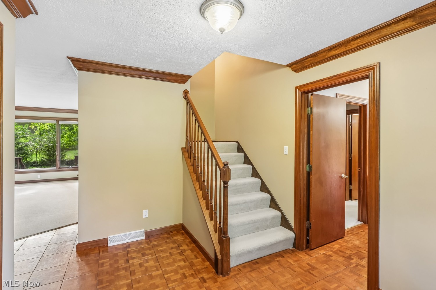 497 Beaverbrook Drive Akron OH 44333