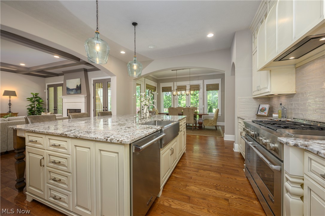 9568 Province Street NW Massillon OH 44646