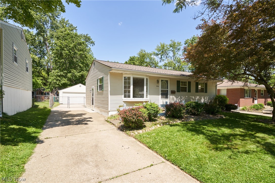 1056 Endicott Drive Akron OH 44313
