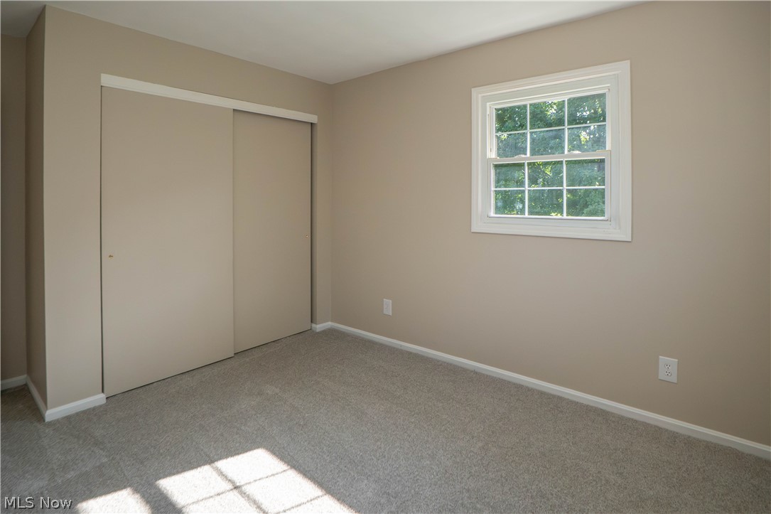 1232 Canyon Street NE Uniontown OH 44685