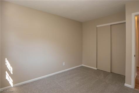 1232 Canyon Street NE Uniontown OH 44685