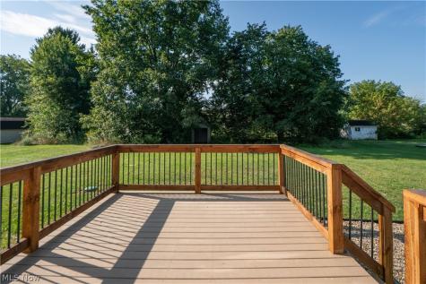 1232 Canyon Street NE Uniontown OH 44685