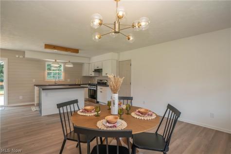 1232 Canyon Street NE Uniontown OH 44685