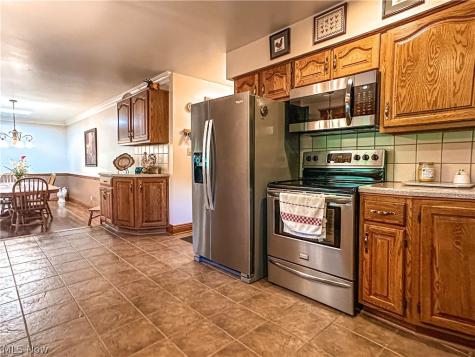 429 Bonnie Brae Avenue Niles OH 44446