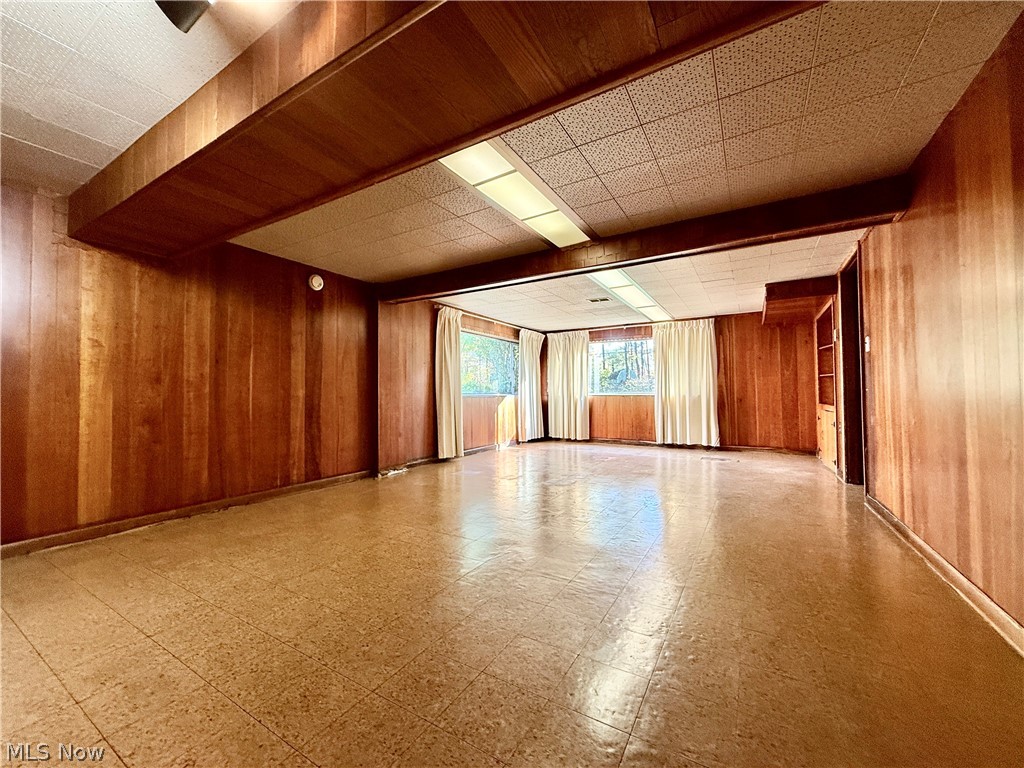 6640 Somerset Drive Brecksville OH 44141
