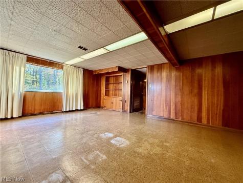 6640 Somerset Drive Brecksville OH 44141