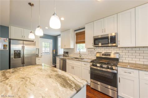 18707 Scottsdale Boulevard Shaker Heights OH 44122