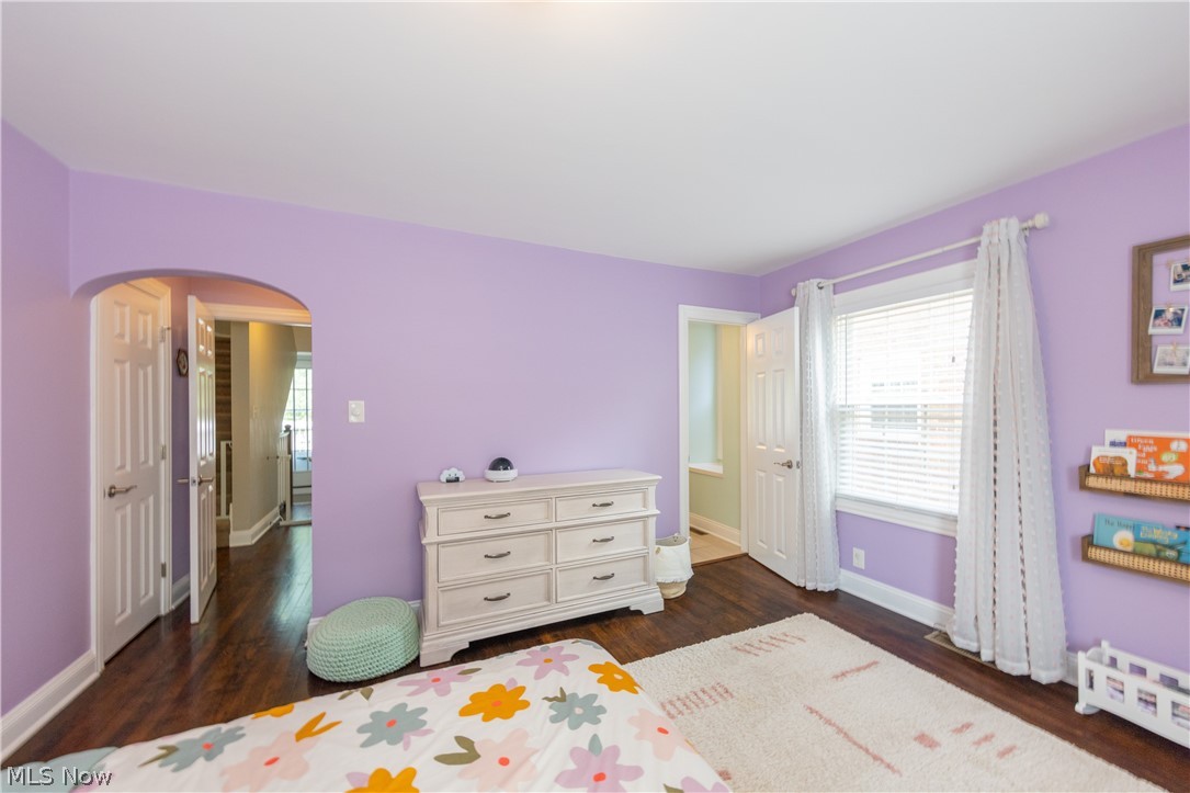 18707 Scottsdale Boulevard Shaker Heights OH 44122